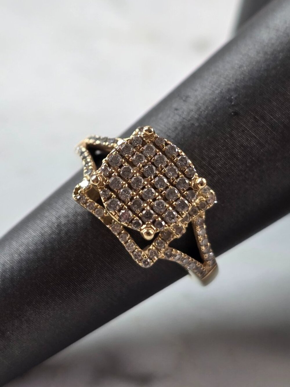 Womens Vintage Estate 14K Yellow Gold Modernist Diamond Cluster Ring 3.9g E5165